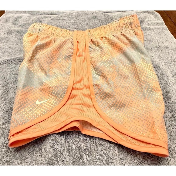 Nike Pants - Nike Women's Dri-FIT Tempo Running Shorts Size Small IB8842-815 ORANGE NWT
